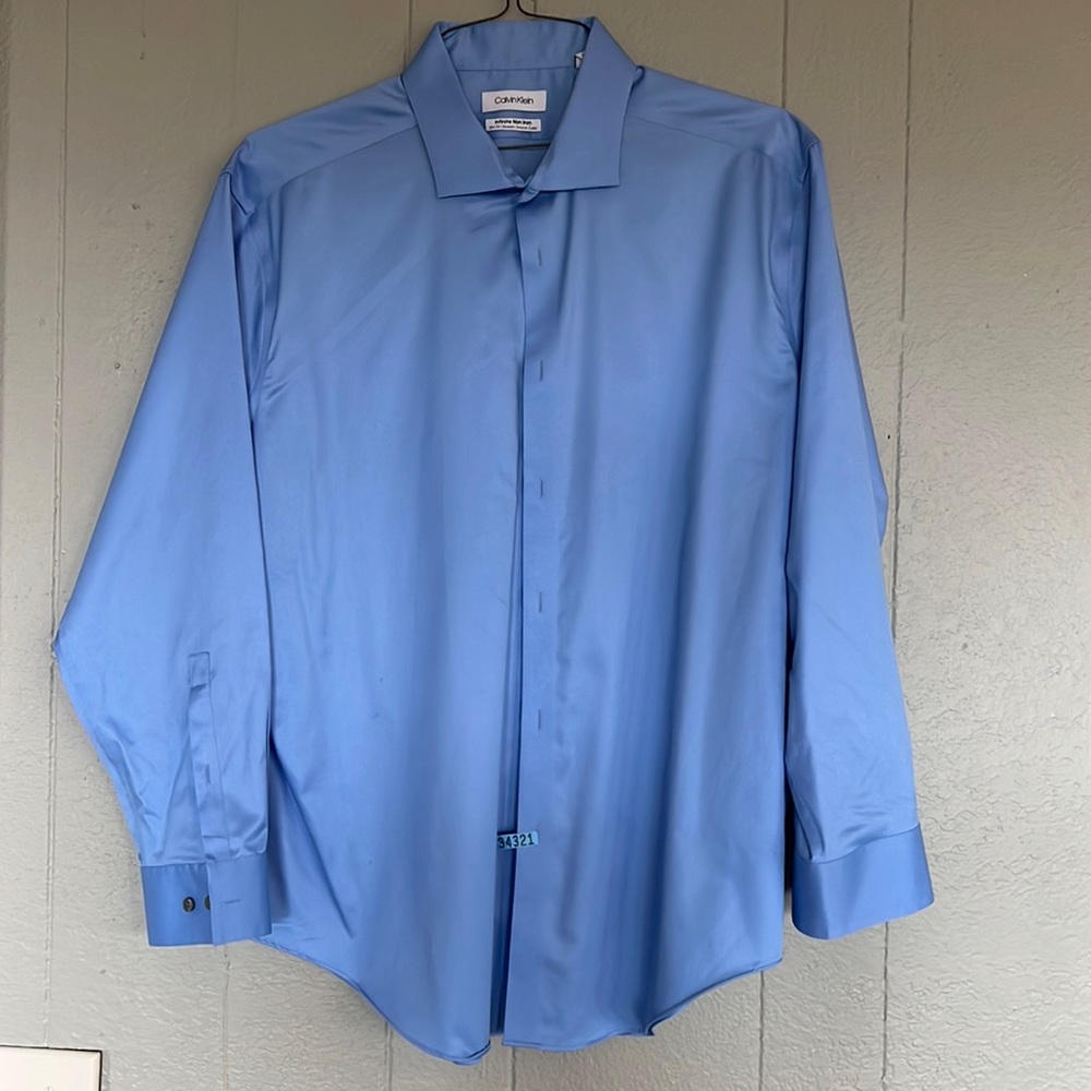 Men dress shirt; size XL in perfect condition- like new